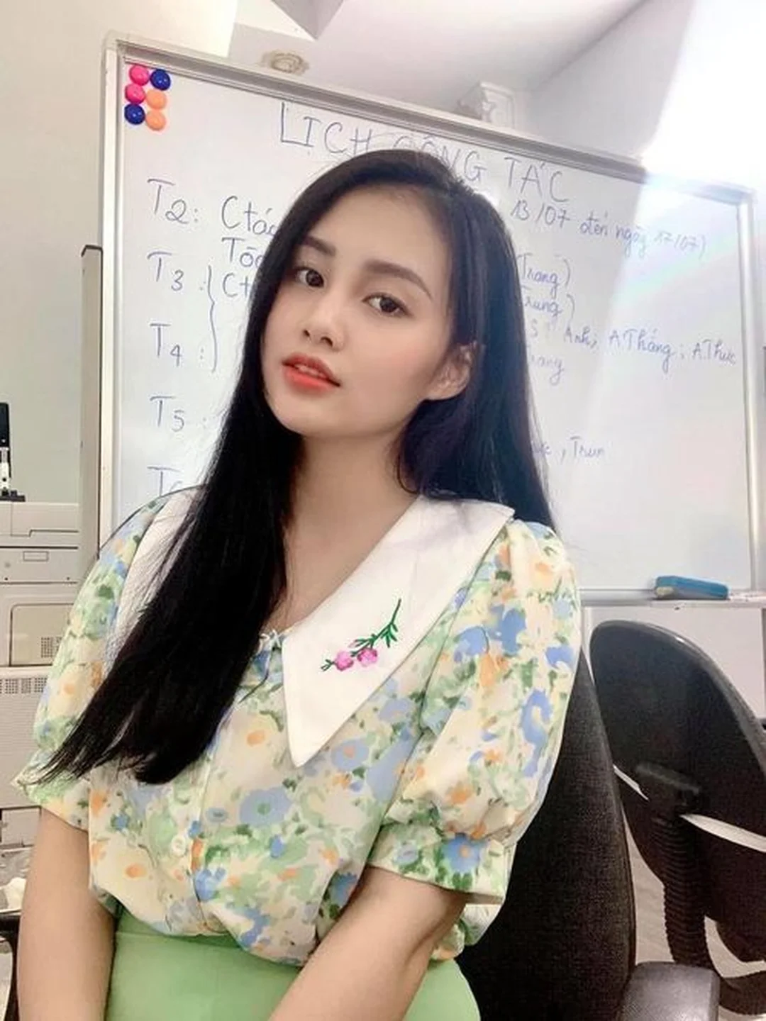 cô gia sư trong buổi học cần được đánh giá bằng chuyên môn