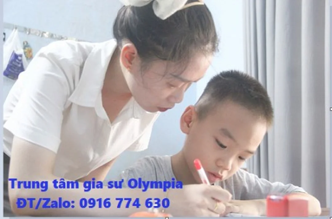 gia sư dạy kèm tại nhà tphcm trao đổi phương pháp học cùng học sinh