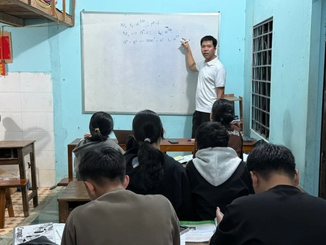 gia sư Minh Tâm đánh giá lớp dạy trước khi nhận