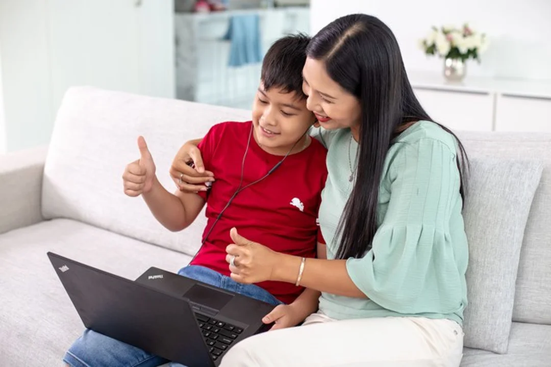 gia sư tiếng anh tại nhà học online với trẻ
