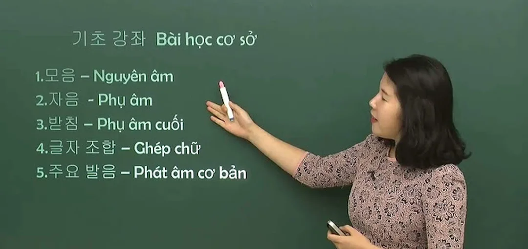 gia sư tiếng hàn kiểm tra trình độ và tư vấn lộ trình cho học viên