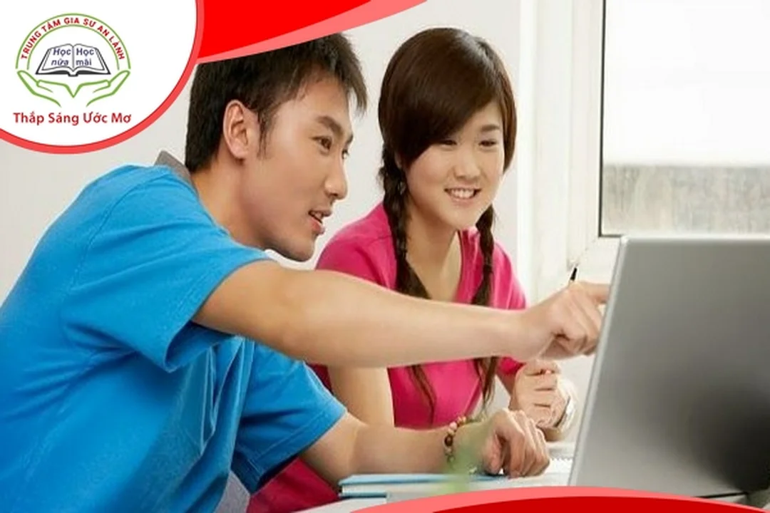 gia sư tin học hướng dẫn học viên học máy tính tại nhà