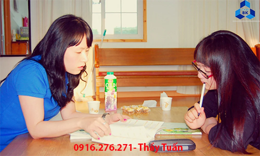 Nữ gia sư giải đáp câu hỏi thường gặp nữ gia sư giải đáp thắc mắc thường gặp cho phụ huynh